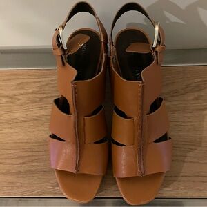 Donald Pliner Geneva Sandal, Size 9